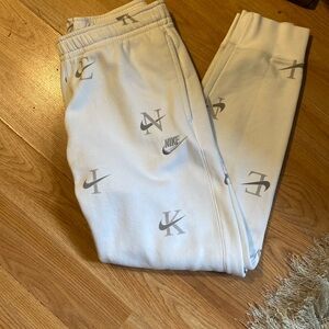 Nike sweat pants size m